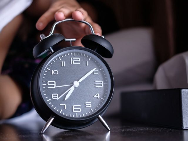 Fréquence et qualité du sommeil pour la récupération des sportifs