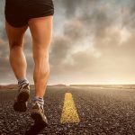 Chaussures de sport grande pointure : bien choisir la taille